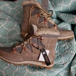 Womens Sorel Sneakchic Alpine Boot Brown Grey Whit